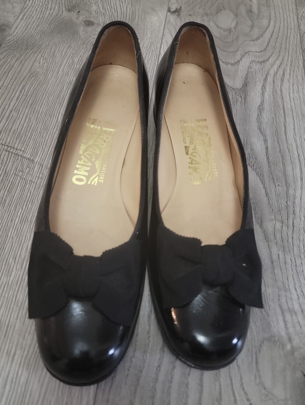Salvatore Ferragamo Black Patent Bow Ballet Flats